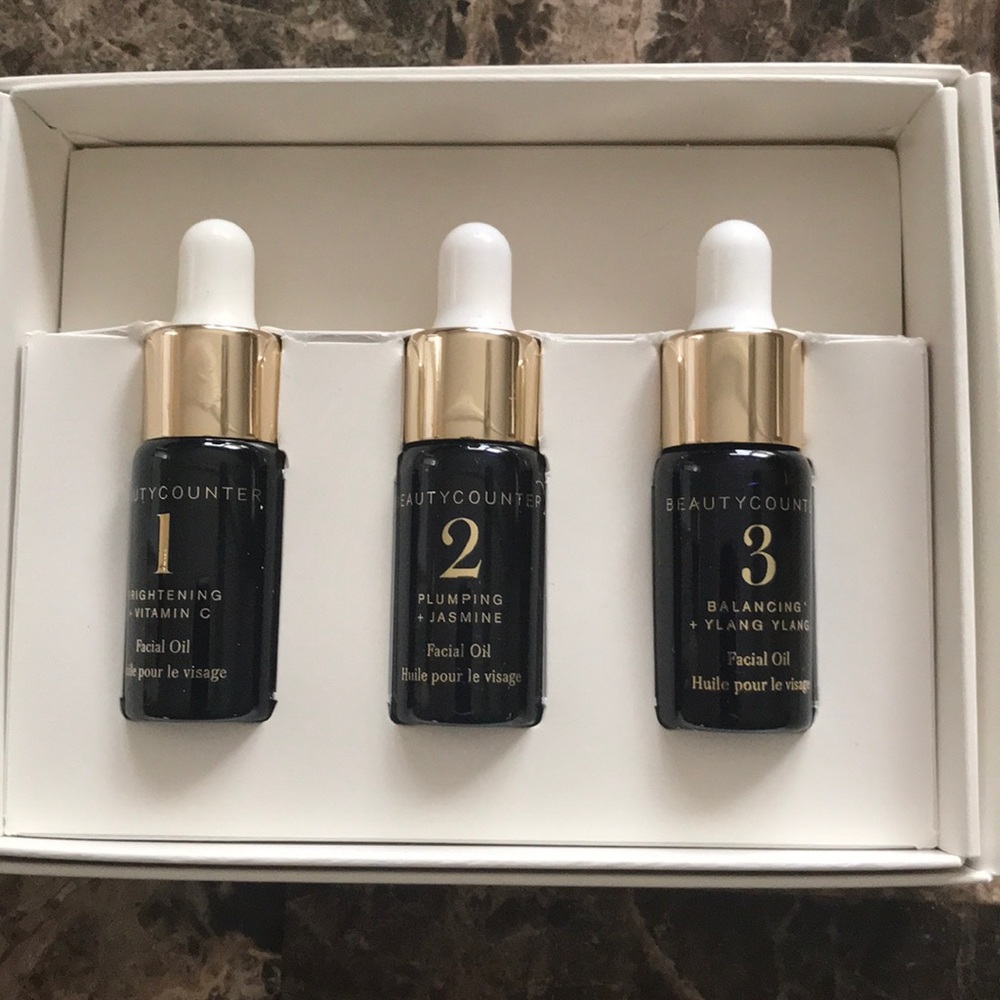 Beautycounter glow and go mini oil set